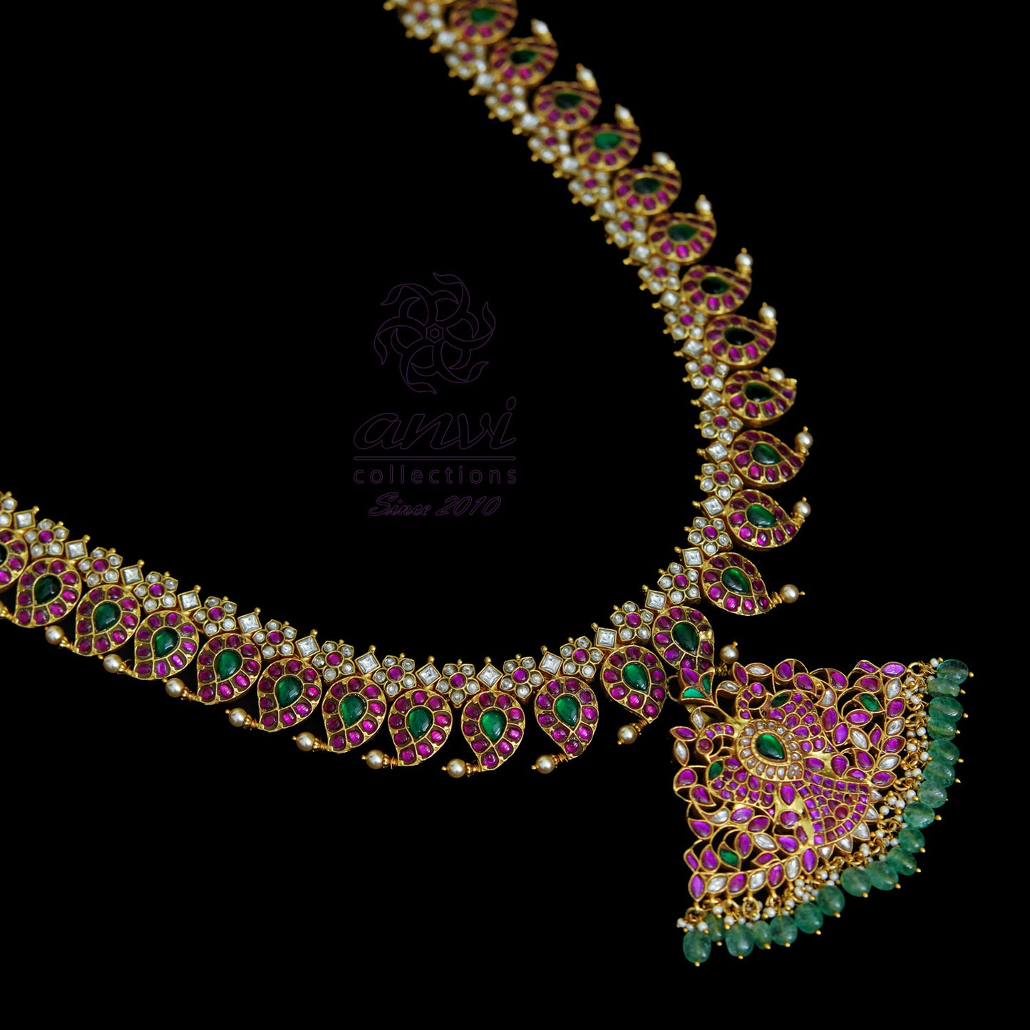 Jadau Kundan Mango Haaram with detachable Pendant