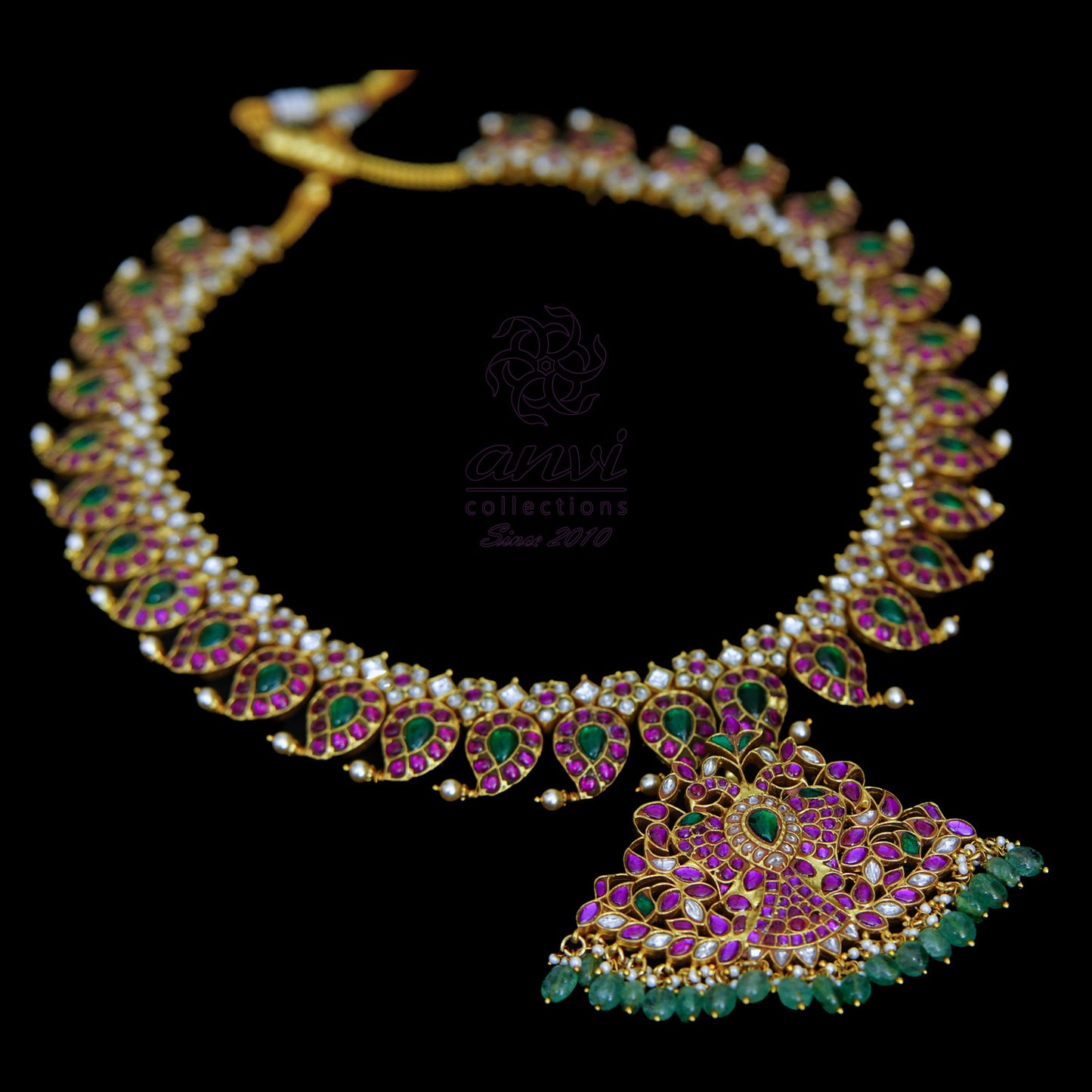 Jadau Kundan Mango Haaram with detachable Pendant