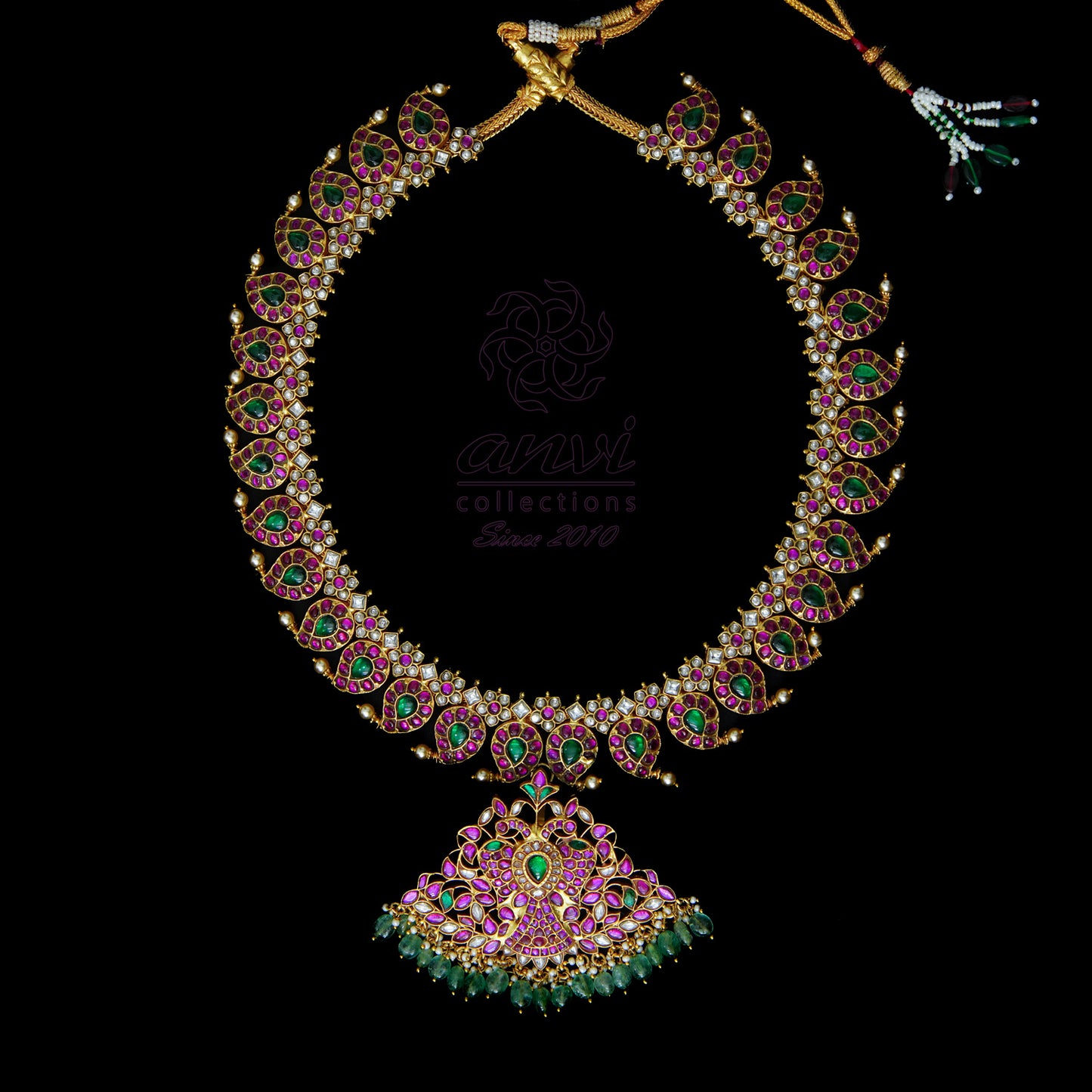 Jadau Kundan Mango Haaram with detachable Pendant