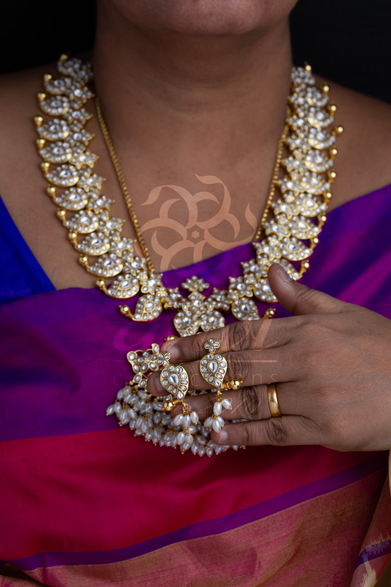 White kundan Mango Haaram with earrings