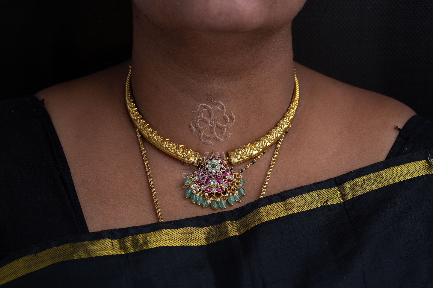 Kante with Flower jadua kundan pendant