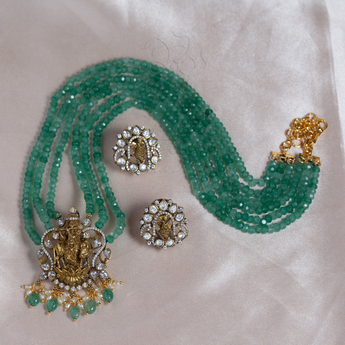 Shri Krishna Victorian Set
