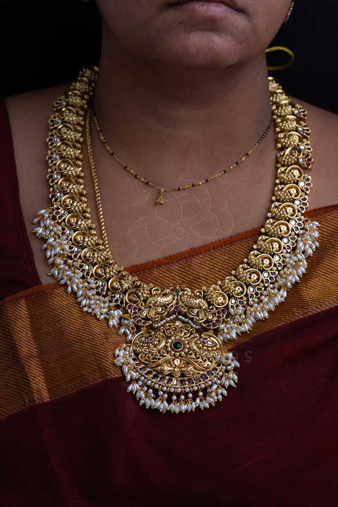 Nakshi Pearls guttapusala Kempu Bridal Set