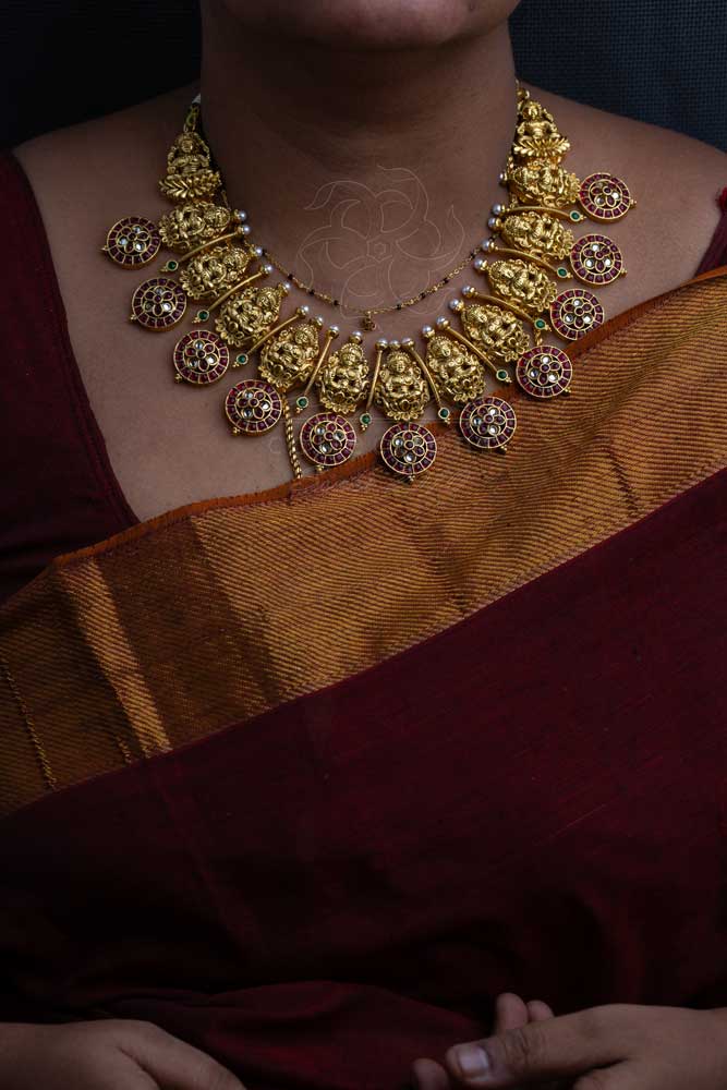Kempu Bottu with Small Peacock Nakshi Motif Bridal Combo in Green