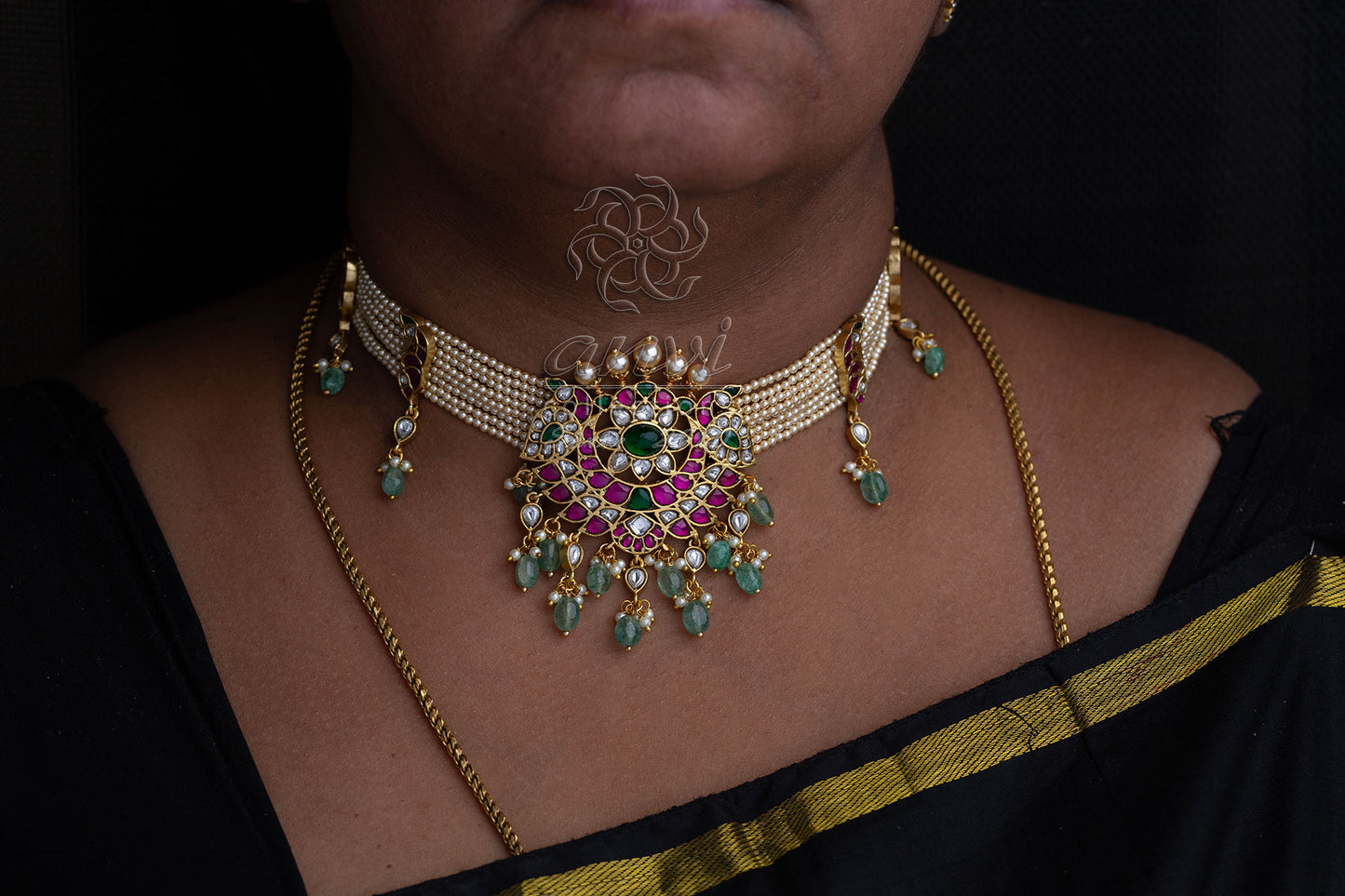 Pearls Choker with Large Round pendant and Earrings