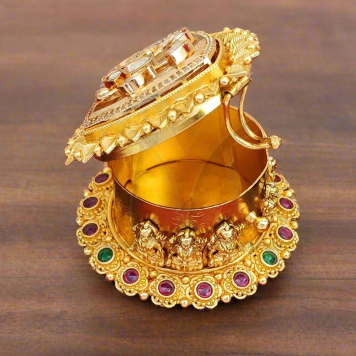 Triangle White Kundan Kumkum Box