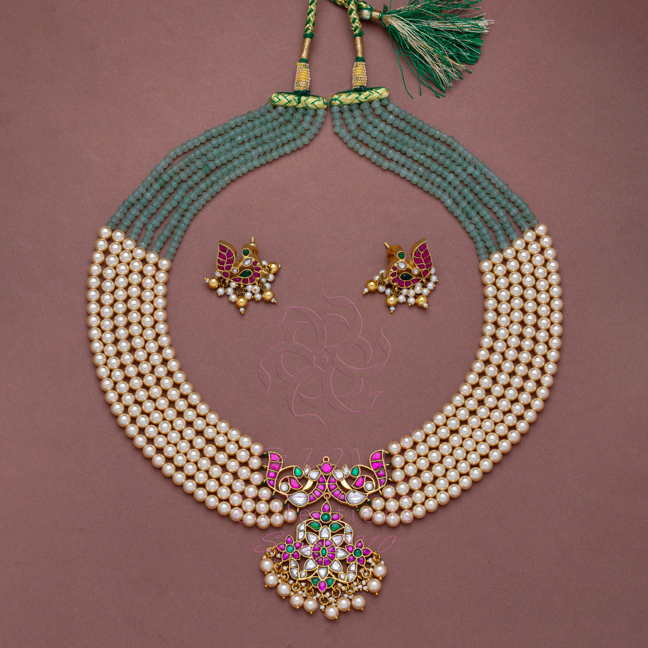 Pearls & Strawberry Beads Rani Haar