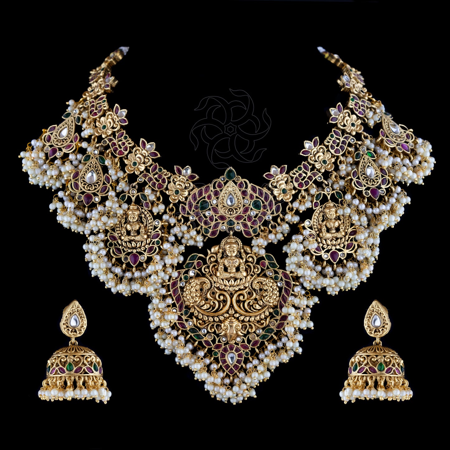 Kempu Guttapusala Nakshi Necklace