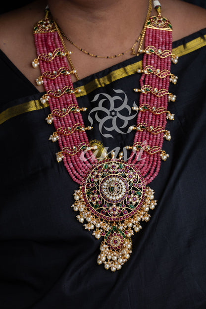 Kempu Rani Haar with Onion Pink Onyx Beads & Earrings