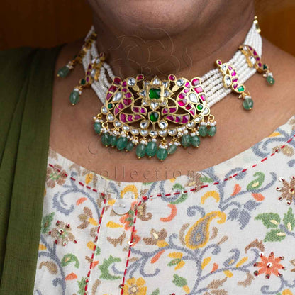 Jadau Kundan Pearls Choker with Earrings
