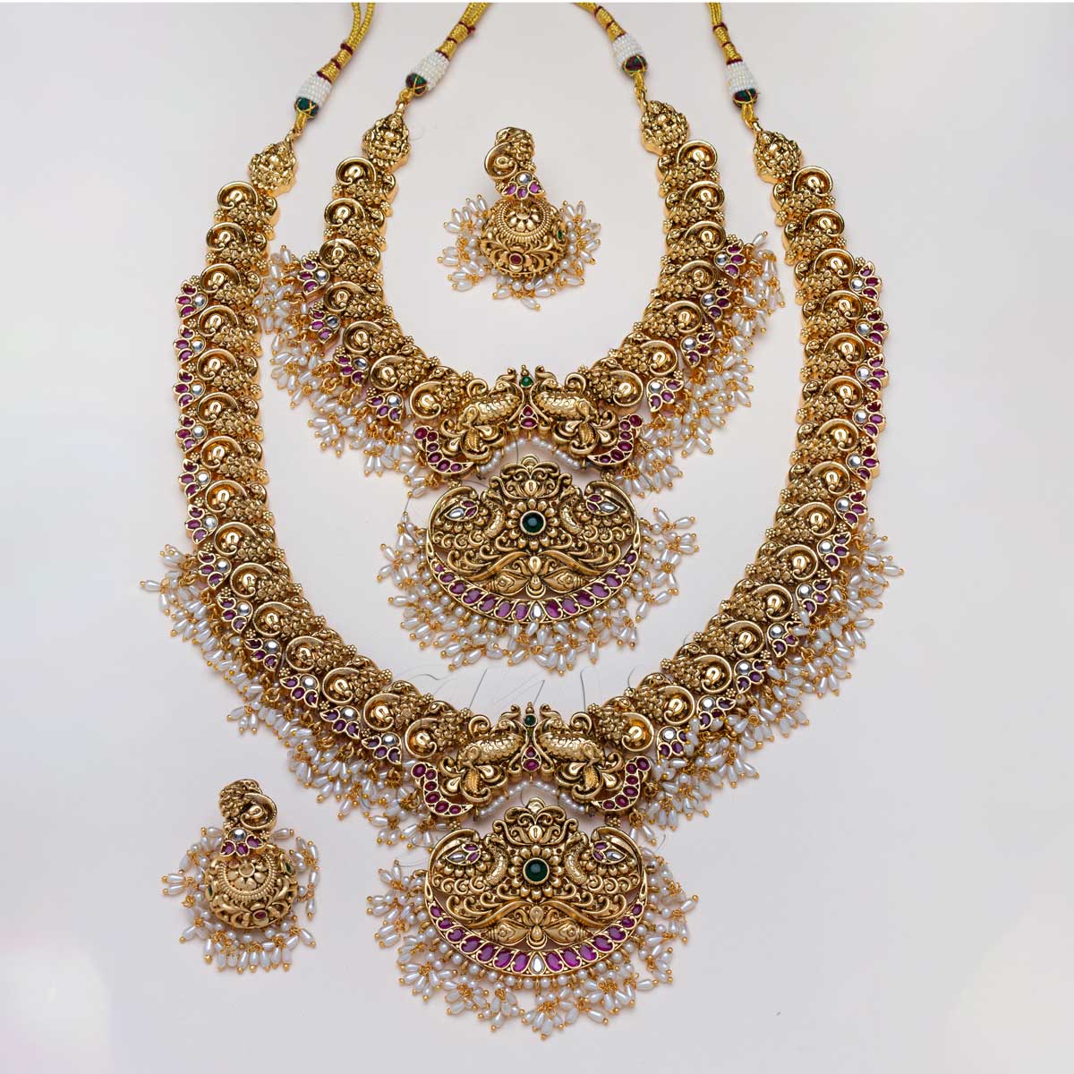 Nakshi Pearls guttapusala Kempu Bridal Set