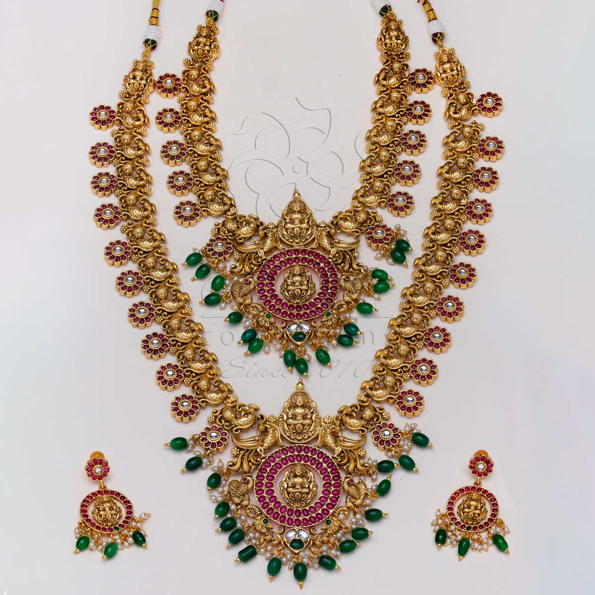 Red-White Bottu Mala with Round Lakshmi Nekshi Pendant