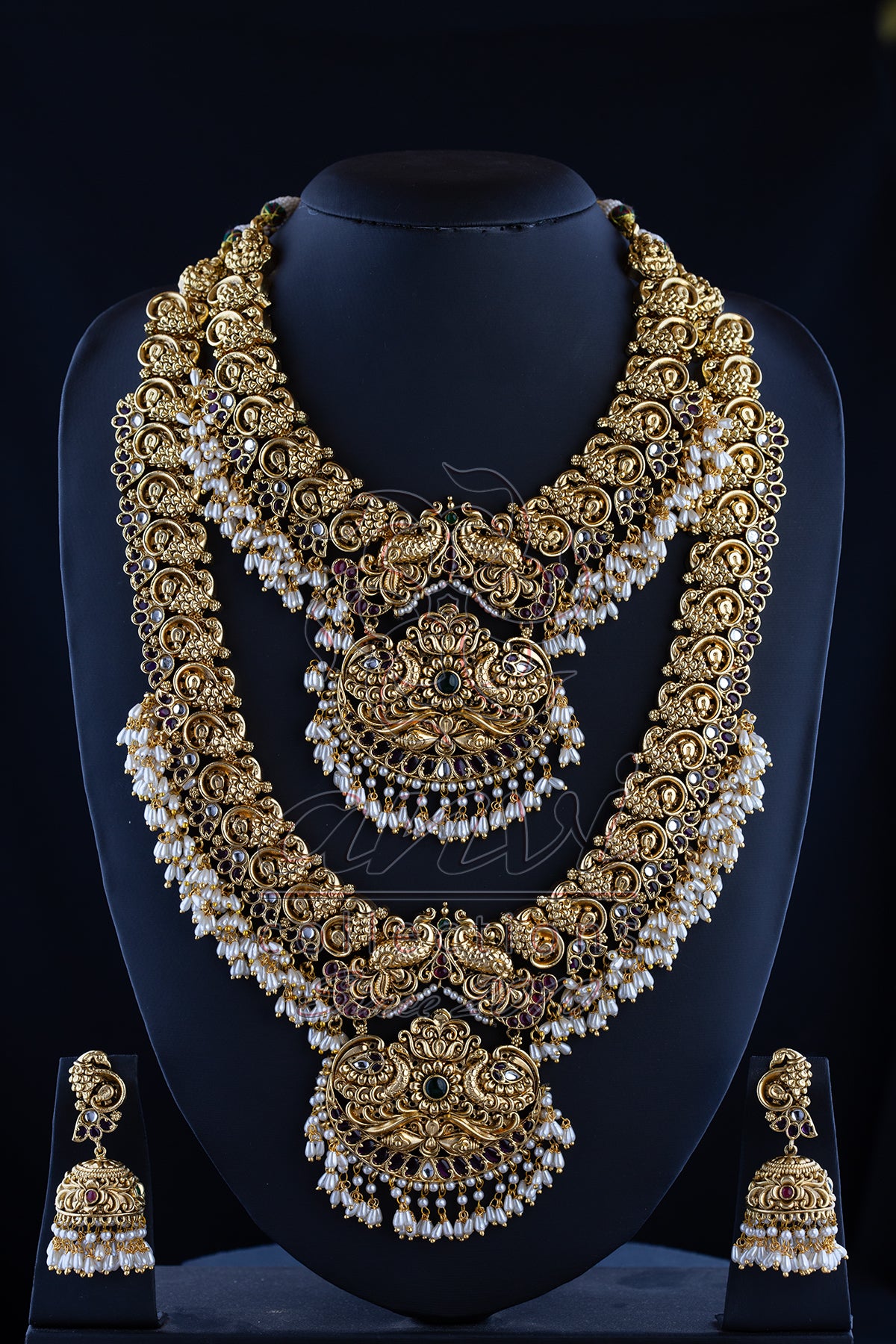 Nakshi Pearls guttapusala Kempu Bridal Set