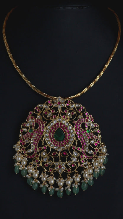 Rope chain with Large jadau kundan pendant