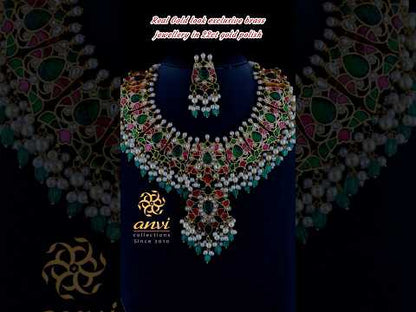 Jadau Kundan Heavy Bridal Neckpiece